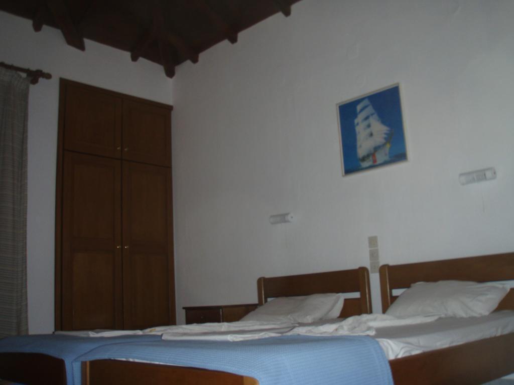 Eros-Iros Portside Stays Skiathos Exterior foto